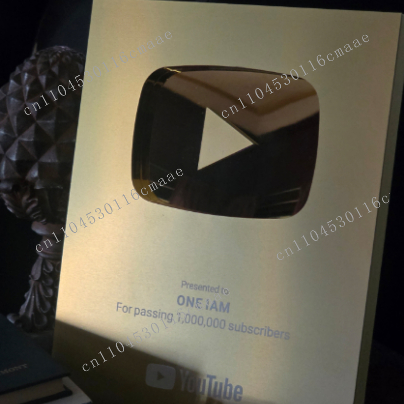 ป้ายชื่อแบบกำหนดเอง, รางวัลปุ่ - Esports Gaming Trophy บทวิจารณ์และราคา