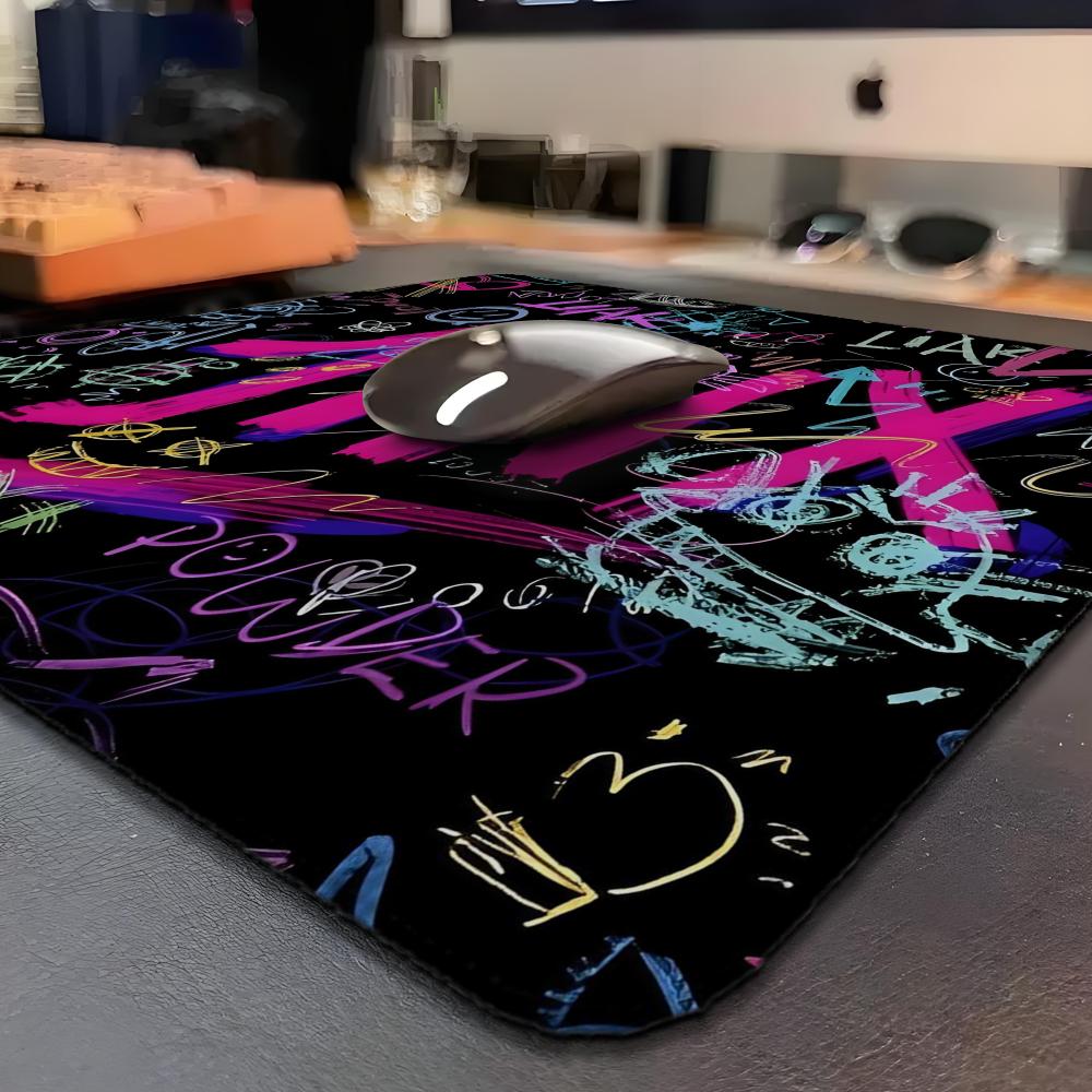 แผ่นรองเมาส์ Arcane League L-L - Esports Gaming League บทวิจารณ์และราคา